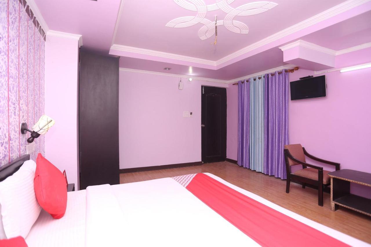 Hotel Sunita Almora Zewnętrze zdjęcie