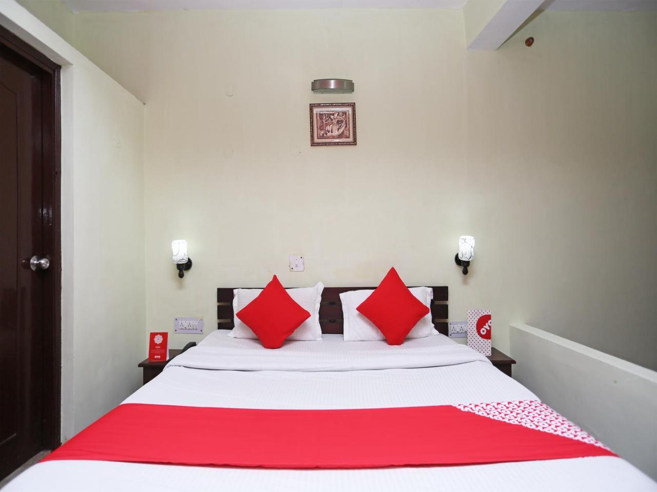 Hotel Sunita Almora Zewnętrze zdjęcie
